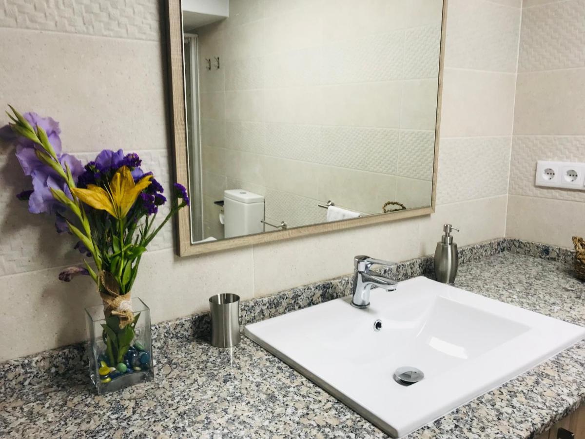 Agradable Casa Con Patio A 100 Metros De La Playa Villa Vilarino  Eksteriør bilde